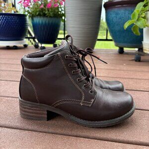 Eastland Trudy Ankle Boot